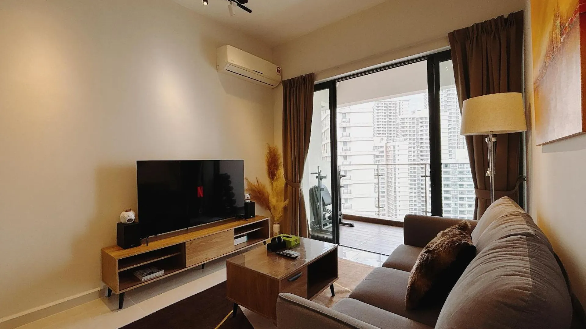 Apartament Seafront Country Garden Danga Bay By Lions Bay Johor Bahru 0*,